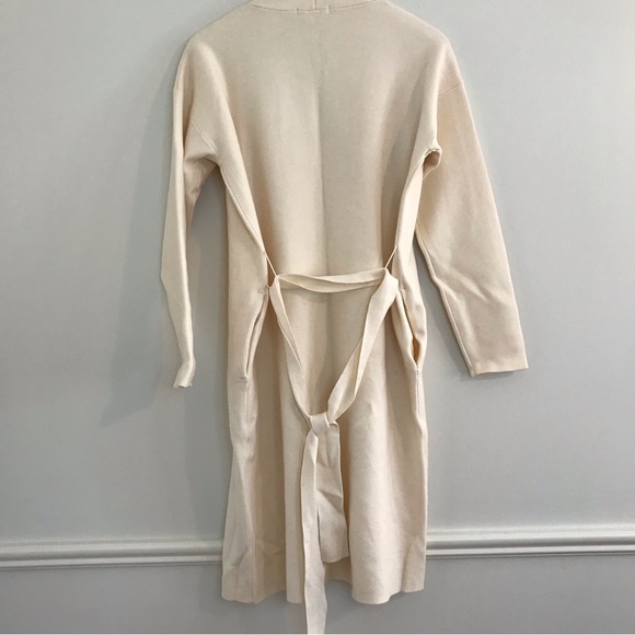 Uniqlo cream coloured belted duster - Picture 8 of 8